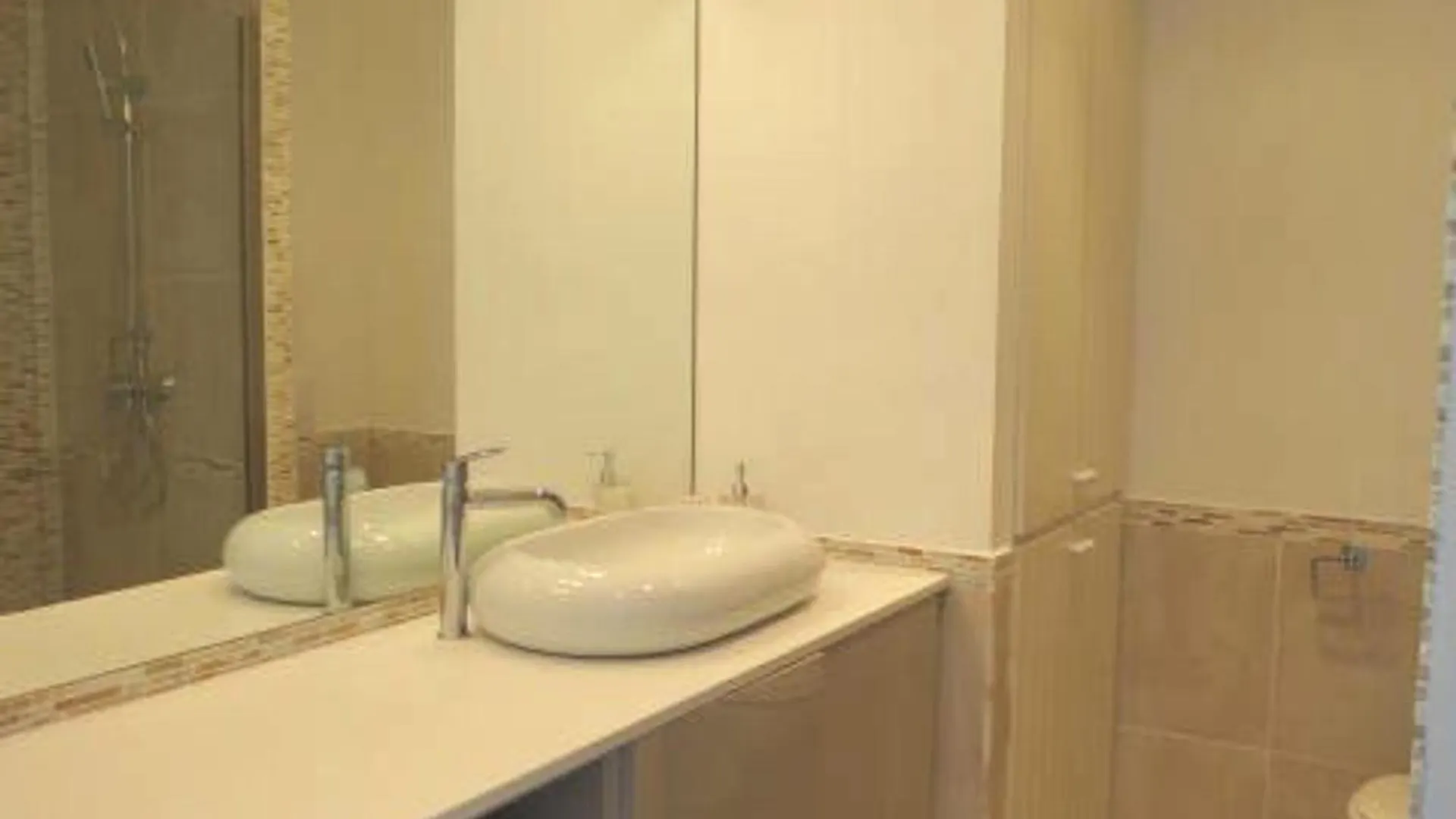 Διαμέρισμα Appartement T2 Face A La Mer Avec Terrasse En Centre-Ville - Sainte-Maxime - Fr-1-780-48