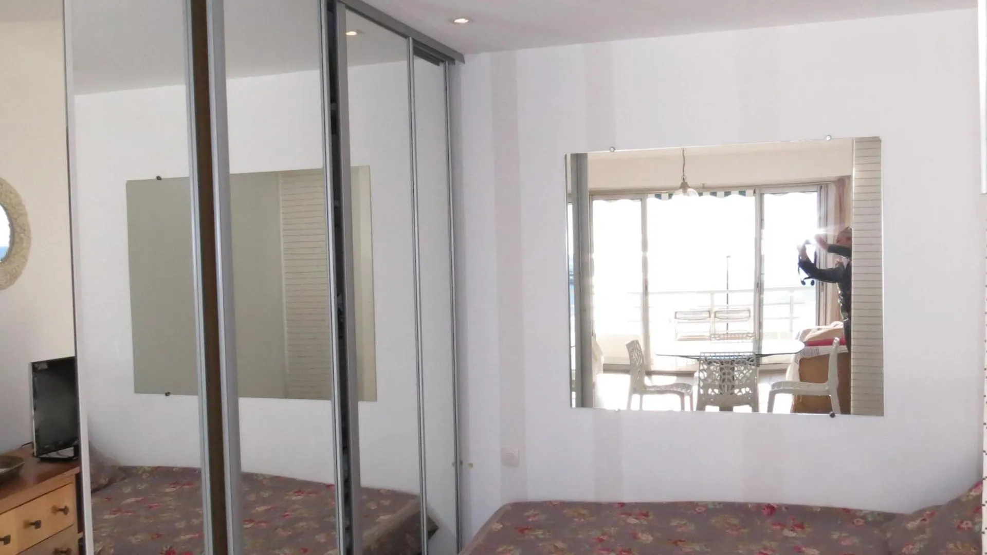 Appartement T2 Face A La Mer Avec Terrasse En Centre-Ville - Sainte-Maxime - Fr-1-780-48